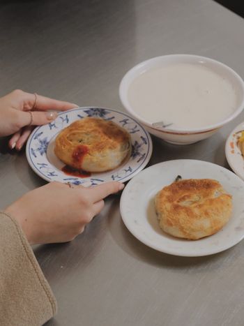 基隆50年老字號的早餐🥣香酥爽口超好吃蔥油餅