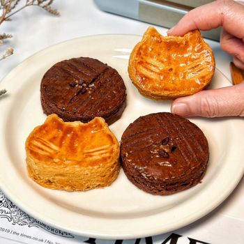 台東老宅咖啡廳｜復古小冰箱鐵盒酥厚奶油餅🍪｜可宅配🚗