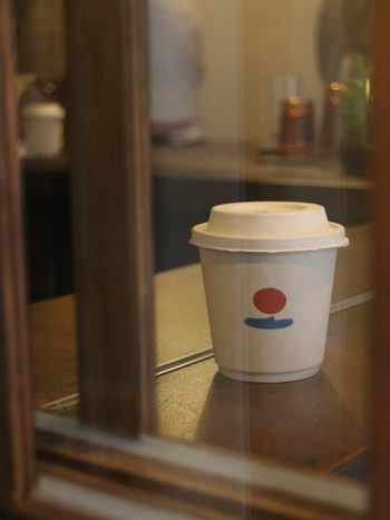 忠孝復興站《熙岸珈琲所》｜熙岸的外帶杯可以收藏！