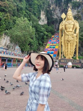 吉隆坡自由行-打卡黑風洞絕美彩虹階梯