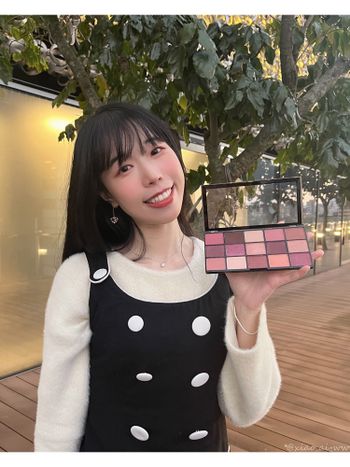 一盤搞定美美妝容～❤️ MAKEUP REVOLUTION 玩妝革命15色眼影盤