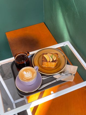 首爾探店｜延南洞小眾絕美自然光氛圍咖啡廳☕️