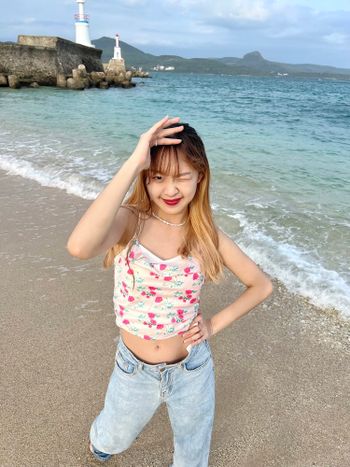 《彭泰妍🏖️夏日OOTD》