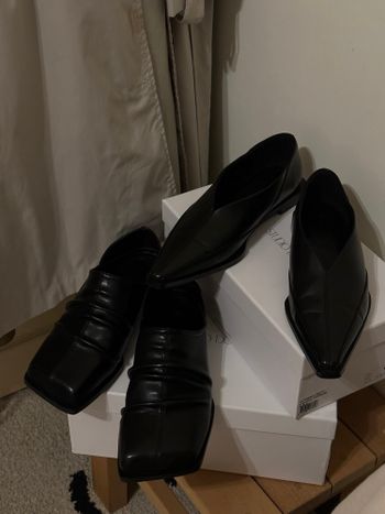 穿搭鞋履分享｜質感時髦黑色穆勒鞋