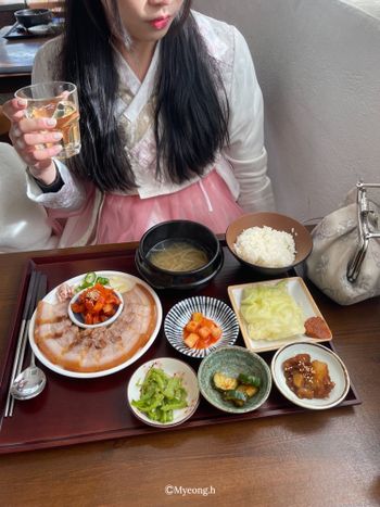 首爾美食｜景福宮 北村韓屋村必吃人氣豬五花套餐 