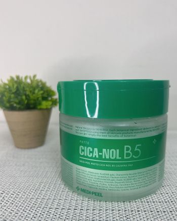 植萃積雪草B5精華棉片讓保養更快速方便