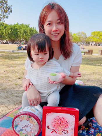 艾｜嚴選美食 公益彌月禮盒 每款餅乾味道很到位