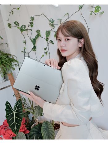 文書繪圖一次滿足！小資大學生、上班族、商務必備高CP值筆記型電腦推薦～微軟surfacePro9開學季筆電推薦