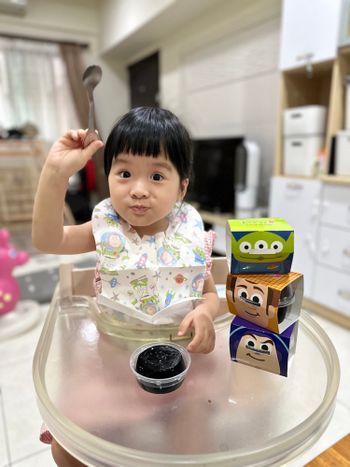黑丸嫩仙草聯名迪士尼