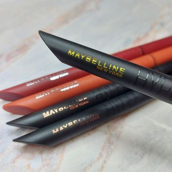 Maybelline 36H 極限持久激細抗暈眼線液