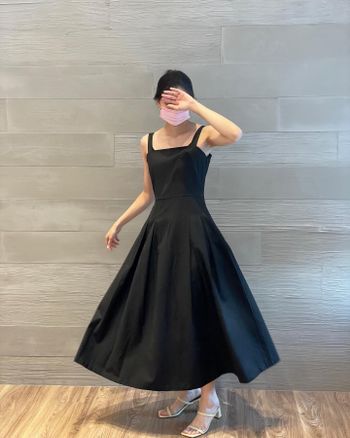 赫本風黑色小洋裝