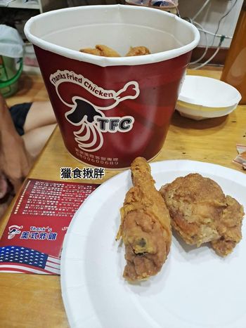 台中。北屯｜謝謝美式炸雞。美利堅桶餐鐵支餐