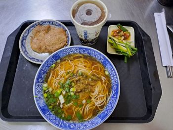 台中。中區｜上海未名酸梅湯麵點