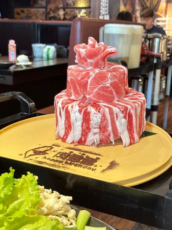 台北車站《肉多多》｜當月壽星送肉蛋糕🎂