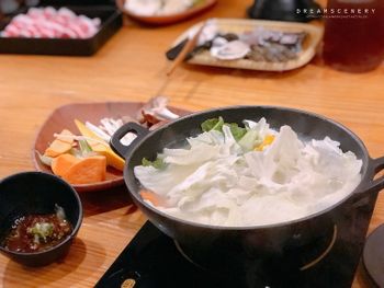 新竹▴東區│新竹人氣火鍋店│個人小火鍋推薦湯底蒜頭蜆湯│鍋牛鍋物-新竹店