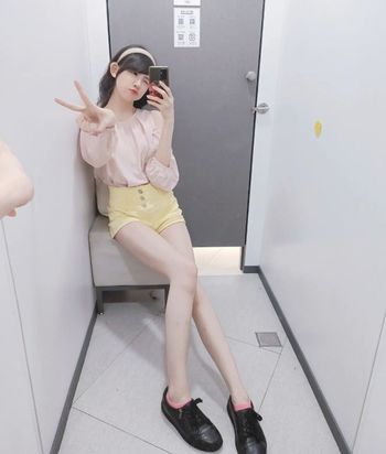 さくらのOOTD🌸適合夏天的黃色高腰短褲穿搭