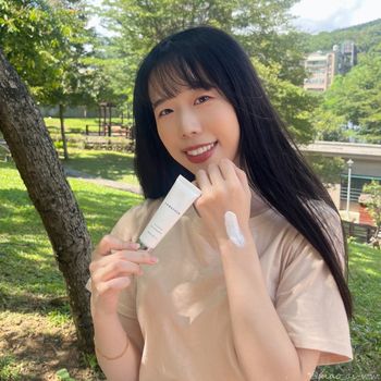 出門玩需要一隻讓妳安心的防曬！🧴醒寤御光臉部防曬精華乳☀️