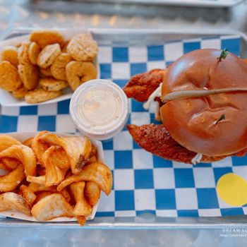 【美國-Arizona】Flew the Coop Nashville Hot Chicken Shack
