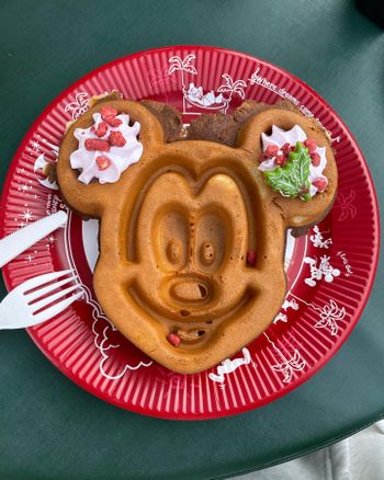東京迪士尼聖誕限定超爆好吃鬆餅