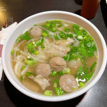【美國-Utah】鹽湖城市區美食│中文&越南小酒館│Red Lotus Bistro