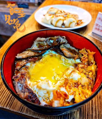 宜蘭美食｜古早味油飯玩出新創意