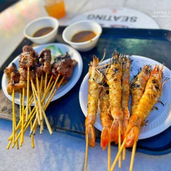 新加坡-Singapore】新加坡道地串燒│沙嗲一條街│老巴剎美食廣場 Lau Pa Sat