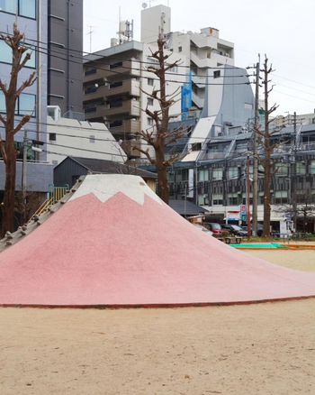 粉紅色富士山