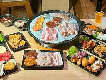 （台中韓式烤肉）肉鮮生Mr.M.EAT～台中南屯吃到飽推薦！只要369元起～壽星優惠、平日免服務費、超多好康、CP值破表