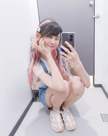 さくらのOOTD🌸追上夏天尾巴的可愛吊帶裙