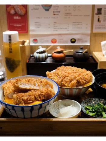【 台北美食↠ KATSU 鑫豬排蓋飯】