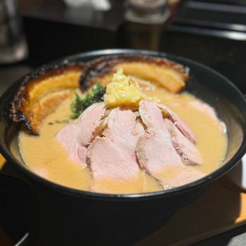 飯糰吃拉麵！