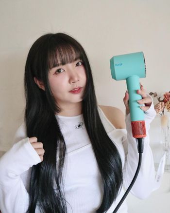 頭皮養護新美學💆🏻‍♀️開箱Dyson新品 Supersonic Nural™ 吹風機 HD16