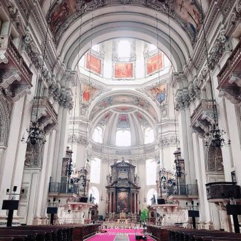 【奧地利-Salzburg】薩爾斯堡景點│薩爾斯堡主教宮殿廣場│薩爾茨堡主教座堂
