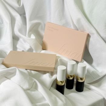 @thefaceshoptw   收到了來自THE FACE SHOP的禮物介紹一下他們家的眼影盤跟我覺得超級寶藏的口紅