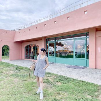 墾丁 - 摩洛哥異國粉紅建築📍. 屏東 墾丁 Nossabistro諾薩餐酒館