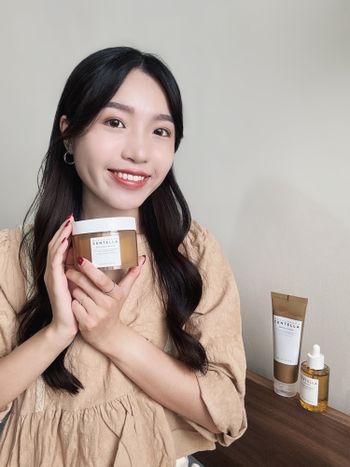 痘痘敏感肌必用！ SKIN1004 保養品御用成份積雪草🌿有效舒緩肌膚不適 告別乾癢泛紅困擾 