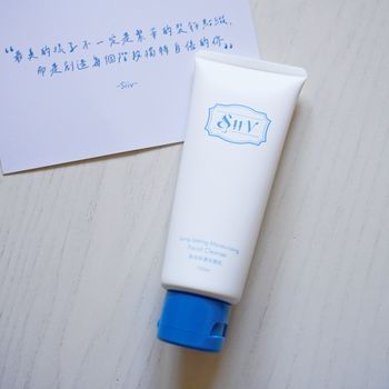 【胺基酸爆量！全新升級Siiv長效保濕洗顏乳】