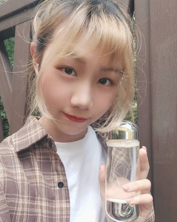 上妝前的撫平粉刺神器