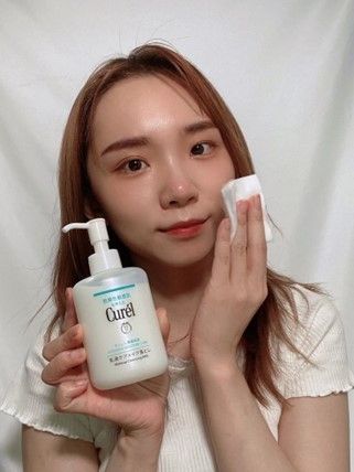 全新感受!【Curél珂潤|卸妝奶】超~咕~溜~卸~粧~牛奶質地，呵護你的乾敏肌膚