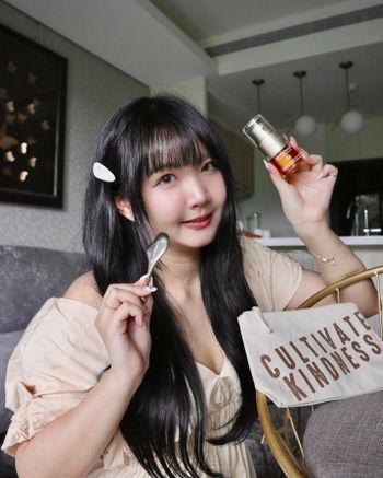 眼周淡化細紋的秘密🪄CLARINS 克蘭詩 黃金亮眼萃