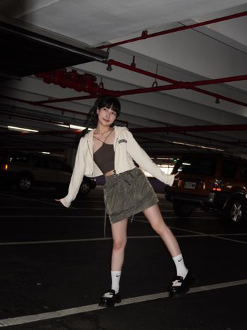Vのootd 停車場閃光燈按下隨便拍隨便好看