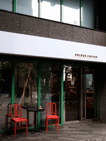 ㄩㄐ今天吃什麼？帶你們吃東京人氣咖啡二店新開幕｜ONIBUS Coffee Pop Up Art Store