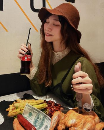 台北東區。肉料理。大盤肉。烤雞。炸雞。炸物拼盤
