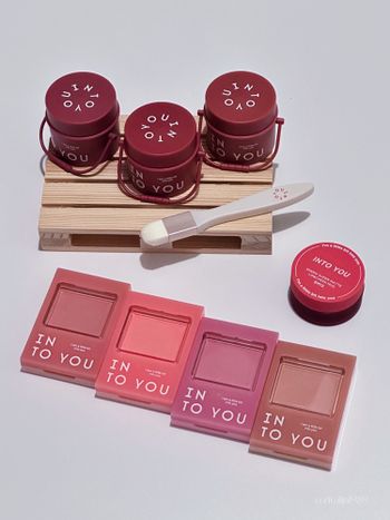 ♡INTO YOU 心慕與你♡新品上市✨色卡腮紅膏、桶裝唇頰兩用唇泥💕