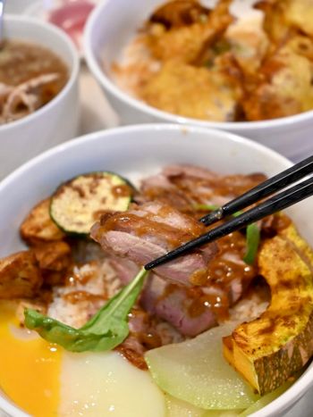 全台唯一的法式丼飯