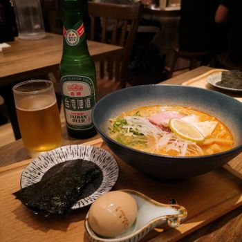 中山深夜拉麵店 | 21點後還有啤酒半價 | 麵屋一燈