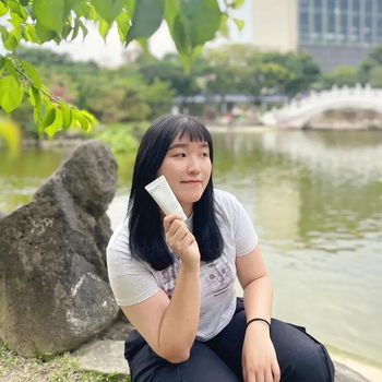 打造偽素顏妝容!既環保又好用的romand零觸感防曬乳✨