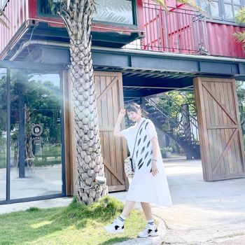 擁有絕美大片玻璃窗景 - 歐係咖啡廳📍. 新竹 香山 拉菲爾cafe 