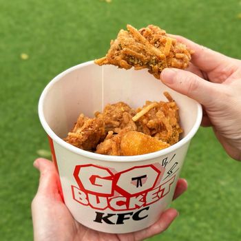 KFC無骨脆雞升級變身小怪獸造型👾出沒全台！