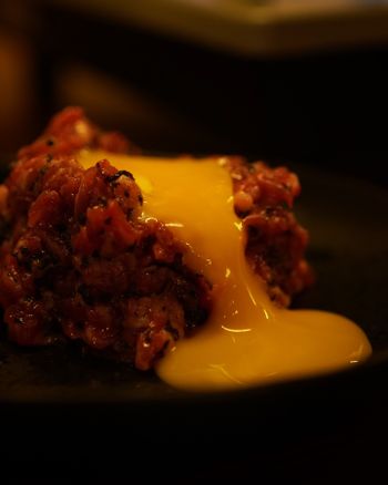 台北國館。牛肉鍋。生牛肉。美國牛。溫體牛